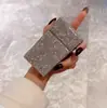 Caja de Cigarrillos Gruesa con Incrustaciones de Diamantes al por Mayor, Paquete de 20 Cigarrillos Finos, Caja de Cigarrillos para Hombres y Mujeres, Caja de Cigarrillos Portátil con Tapa abatible, Bolsa de Cigarrillos a Prueba de Humedad Regalo
