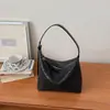 Bolsa Tecida Retrô Transfronteiriça para Mulheres, Nova Tendência de Verão 2026, Bolsa de Ombro de Nicho, Bolsa Casual de Grande Capacidade para Axila