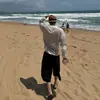 Calça cropped preta leve de verão com botões múltiplos, modelagem solta e pernas largas para homens, shorts casuais simples estilo American Old Money