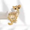 Moda Europea y Americana Nueva Serie de Broches con Incrustaciones de Diamantes de Animales e Insectos Pin de Corsage Elegante para Mujer Accesorios para Ropa de Abrigo