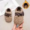Otoño/Invierno 2026 Nuevo Estilo Mocasines de Fondo Grueso con Felpa Adentro Versión Coreana para Mujer Calzado de Moda para Exterior con Lazo Versátil de Piel y Algodón