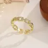 Conjunto de Pulsera Abierta y Anillo de Cadena Completa de Diamantes Estilo Europeo y Americano, Diseño de Nicho con Sensación de Alta Gama, Accesorios Chapados en Oro que No se Desvanecen