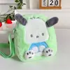 Bolsa de peluche al por mayor de fábrica juguete kulomi bolsa cruzada oso de fresa juguete de peluche bolso de mano japonés Sanrio