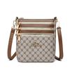 Bolsa para Mãe de Meia-Idade e Idosa Feminina 2025 Nova Moda Bolsa de Ombro Transversal de Três Camadas Elegante Pequena Bolsa para Senhoras Bolsa para Sogra