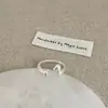 Anillo de Perro Salchicha para Mujer Diseño de Nicho Sensación de Alta Gama Chapado en Plata Chapado en Oro Anillo para el Dedo Lindo Esmerilado Simple Versátil Anillo para el Dedo