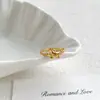 Anillo Único "Hazte Rico al Instante" Nuevo para Otoño e Invierno para Mujeres, Preciso Retro de Gama Alta Diseño de Nicho Accesorio de Mano Abierto Joyería