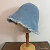 Chapéu de pescador feminino com bordas desfiadas, chapéu bucket vintage, faz o rosto parecer menor, versátil para street wear, chapéu de proteção solar