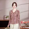Camisa de manga larga para mujer de mediana edad, nuevo estilo primavera y otoño 2026, ropa para madre, blusa estampada, camiseta top con cuello en V adelgazante para mujer