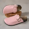 2025 Invierno Nuevas Pantuflas Planas para Mujer Ropa de Casa Ropa de Exterior Moda Versátil Zapatos Birkenstock Transfronterizo Tallas Grandes Exclusivo Alta Calidad