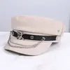 Nuevo Moda Cruzado Venta Caliente Elegante Versátil Principios de Primavera Sombrero Azul Marino con Decoración de Cadena Sombrilla Sombrero Plano Casual