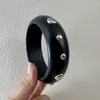 Yong Ge Accesorios Retro Europeo y Americano Tachuelas Redondas de Plata Pulsera Ancha de Madera Maciza Remache de Estrella de Cinco Puntas Poligonal Joyería de Mano al por Mayor