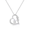 Collar de 26 Letras Europeas y Americanas Cobre Creativo Personalizado Colgante en Forma de Corazón Incrustado con Diamantes Joyería para Mujer Venta al por Mayor