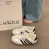 Tênis de Treino Alemão de Nicho Feminino 2026 Primavera Outono Novo Antiderrapante com Cadarço Casual Retrô Sapatos Forrest Gump Estilo Coreano Casual Sapatos Brancos
