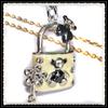 Fabricante Produce Llaveros de Aleación de Zinc Personalizados, Llaveros de Pegamento, Cierres para Llaves, Accesorios, Regalos Metálicos y Regalos Oem