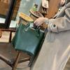 Bolsa de Couro Genuíno para Mulheres 2025 Novo Estilo Bolsa Feminina Bolsa Transversal Bolsa Balde de Grande Capacidade Versátil Bolsa de Ombro de Alto Nível Outono e Inverno