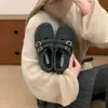 Novo estilo, de calçar, forrado com fleece, sola grossa, sapatos Mary Jane para 2026, femininos da moda, retrô, quentes e fofos, estilo Birkenstock para o inverno
