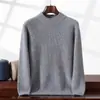 Suéter de cachemira granular de doble hebra engrosada de 7 puntos con cuello medio alto, suéter casual de punto de manga larga para hombre otoño e invierno