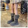Botas de nieve populares de suela gruesa para mujer, nuevo estilo de invierno 2026, botas largas versátiles, forradas de felpa y engrosadas para mayor calidez, botas altas de algodón
