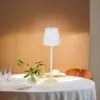 Ornamento de Mesa em Ferro Forjado, Luminária Noturna para Proteção dos Olhos, Presente para Quarto e Mesa de Cabeceira, Luminária com Sensor, Luminária de Mesa, Mesa de Cabeceira de Luxo Leve