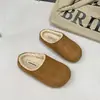 Novedad Otoño/Invierno 2026 Pantuflas Caseras para Niños Felpa Plus Calientes Estilo Birkenstock Suela Suave Sin Cierre Fondo Plano Pantuflas de Algodón
