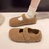 Zapatos Mary Jane peludos para mujer, para usar al aire libre en otoño e invierno, cálidos de felpa, con velcro, forro de borrego tipo oso, suela suave, zapatos de algodón retro de punta cerrada