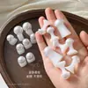 Nuevo separador de dedos de silicona con perlas estilo japonés, divisor suave de dedos, herramienta para pedicura de salón de uñas al por mayor