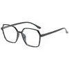 Gafas nuevas 2023 anti luz azul versión coreana para mujer con montura de gafas irregular lisa, los hombres pueden equiparlas con miopía, fabricantes al por mayor
