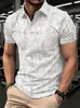 Camisa polo masculina casual e estilosa com botões, design de puxar, mangas curtas, gola de lapela, listras discretas e um toque de alta qualidade