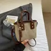 Bolsa Pequena Retro de Alto Padrão Transfronteiriça 2025 Nova Bolsa Feminina Tendência Versátil Bolsa Transversal Bolsa de Mão Fashionável Bolsa Saco