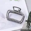 Pinza Metálica para el Cabello de Mariposa Estilo Minimalista Plateado para Mujer, Tamaño Grande, Accesorio para el Cabello de Primavera y Verano, Adecuado para Cabello Grueso, Pinza de Mariposa para la Parte Posterior de la Cabeza