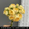 Buquê amarelo multi-cabeça longo ramo rosa peônia hortênsia amarelo claro casamento estrada de casamento fundo de chumbo flor falsa flor de seda