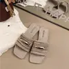 Sandálias Tecidas de Solado Macio Moda Retrô para Mulheres, Novo Estilo de Verão, Chinelos de Solado Plano para Uso Externo, Combine com Saias, Chinelos para Férias na Praia