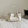 Bolsa de Mão de Luxo para Mulheres, Novo Estilo Tendência Verão 2026, Bolsa de Ombro Versátil Exquisita, Bolsa Saco Transversal