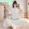 Bata de Noche de Manga Larga para Mujer, Primavera y Otoño, Estilo Francés Dulce Floral, Tallas Grandes, Algodón Nube, Ropa de Casa con Almohadillas de Sujetador Integradas