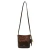 Bolsa Transversal Feminina Estilo Western Suede Estampa de Leopardo 2024 Inverno Retro Casual Bolsa de Passeio Mais Fácil de Combinar Bolsa de Ombro para o Trabalho