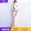 Vestido de Noche para Banquete para Mujer 2026 Nuevo Elegante Cuello Alto Blanco Cheongsam Digno y Elegante Vestido de Coro Cola de Pez