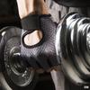 Guantes de Medio Dedo para Fitness para Adultos para Hombre y Mujer Entrenamiento Gimnasio Mancuerna Bicicleta Antideslizantes Secado Rápido Transpirables Guantes de Malla de Disco