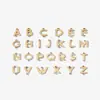 Amazon Transfronterizo Nuevo Chapado en Oro 26 Iniciales Letras Mayúsculas Colgante DIY Accesorios de Joyería Sencillos para Mujeres