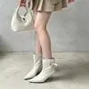Botines retro de punta fina con hebilla para mujer, estilo coreano, colección otoño/invierno 2026, botas versátiles de corte ajustado con diseño fruncido y apilado