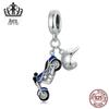 Pulseira pingente de motocicleta Evelle prata esterlina s925 azul preto gota de óleo moda bonde capacete pingente SCC2364