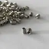 En stock acero inoxidable hexágono interior cabeza plana tornillo manija de grifo salida codo tornillo de fijación apretada M4 / M5
