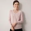 Nuevo suéter de cachemir 100% puro para otoño e invierno para mujer, cuello en V, sin costuras, de punto liso, camisa base de punto, suéter corto versátil y cálido
