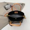 Bolso de Mano Tipo Tote con Estampado Floral Antiguo Retro Estilo Europeo y Americano Colgante de Oso Bolso para Viajes Diarios Bolso Cruzado de Hombro Único para Mujer