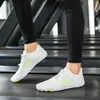 Primavera y Verano Nuevos Zapatos de Agua Zapatos de Playa para Pareja para Casa Interior Zapatos de Fitness Sentadilla Duro Zapatos de Tracción Cuerda para Saltar Cinta de Correr Zapatos Suaves