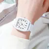 2025 Novo Produto Criativo de Alto Valor Pulseira de Silicone Relógio de Estudante Simples Nicho Feminino Relógio de Quartzo Atacado
