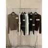 Suéter de Tricô Feminino Verde Limão com Chá Verde 2026 Outono Estilo Francês Gentil Elegante Torcido Design Versátil Gola Manga Longa