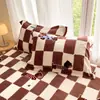 Conjunto de Duas Fronhas de Veludo Leite Espessado Outono Inverno 48x74 Capa de Almofada de Lã Coral de Outono Capa Interna para Almofada de Adulto