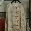 Cardigan de Linho Floral Artístico Retrô de Camada Única com Gola Redonda e Botões Manuais, Estilo Verão 2026