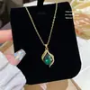 Luxo Leve e Sensação de Alta Qualidade, Pingente em Forma de Gota d'Água, Colar Irregular para Mulheres, Corrente de Clavícula Simples e Única, Corrente de Pescoço Versátil e Elegante