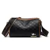 Bolso de mujer 2023 nuevo moda tablero de ajedrez cuero suave bandolera bolso almohada correa de hombro ancha bolso de hombro para dama venta al por mayor